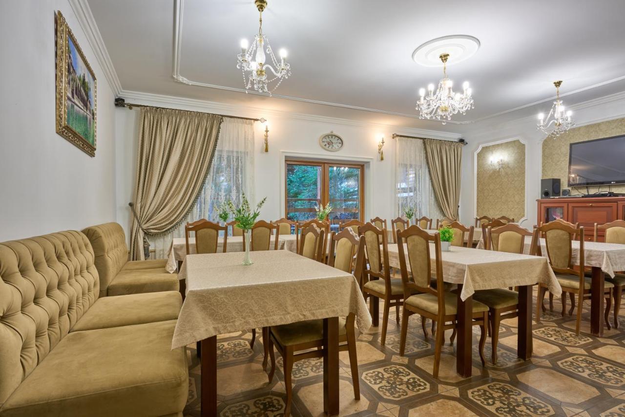 Tsaryna Sadyba Yablunytsya Extérieur photo